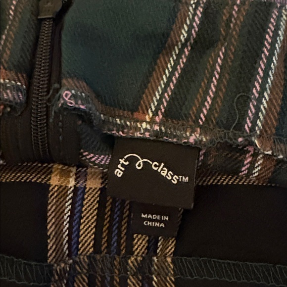 Art Class Plaid Skirt with Buckle Detail - Picture 4 of 6